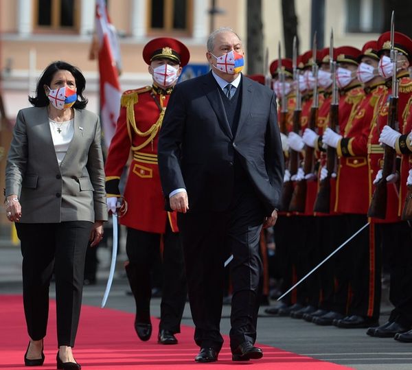 Վրաստանի նախագահի նստավայրում տեղի է ունեցել ՀՀ նախագահի դիմավորման պաշտոնական արարողությունը