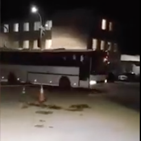 Ոստիկանական 5 ավտոբուս քիչ առաջ ժամանել է Կապան (տեսանյութ)
