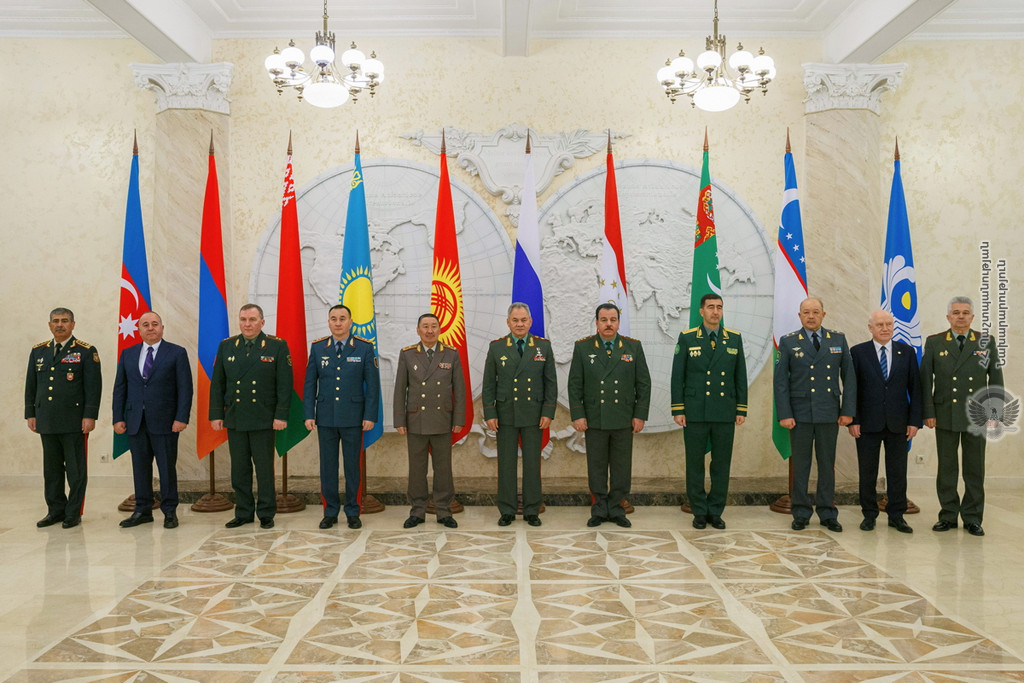 ՀՀ պաշտպանության նախարարը ՌԴ-ում մասնակցել է ԱՊՀ պաշտպանության նախարարների խորհրդի հերթական նիստին